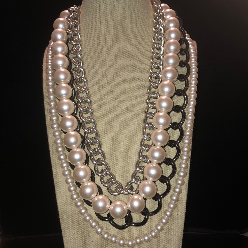 STATEMENT!!!! NECKLACE!!!!